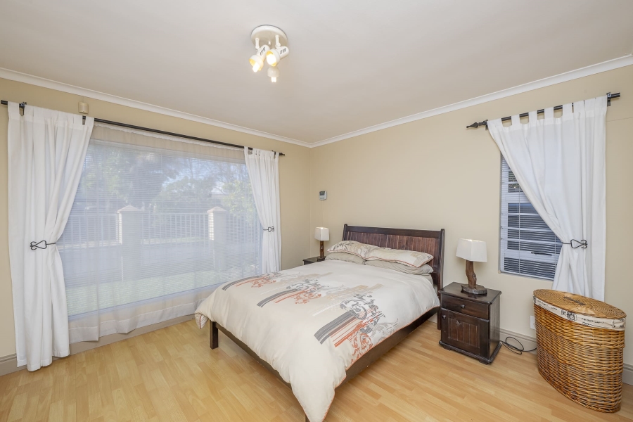 3 Bedroom Property for Sale in Protea Heights Western Cape